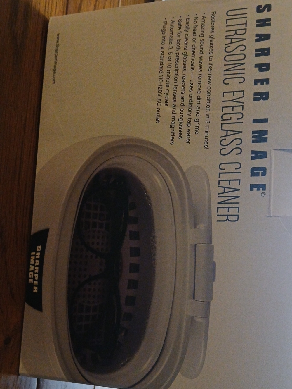 Sharper Image White Ultrasonic Eyeglass Cleaner with Clear Lid